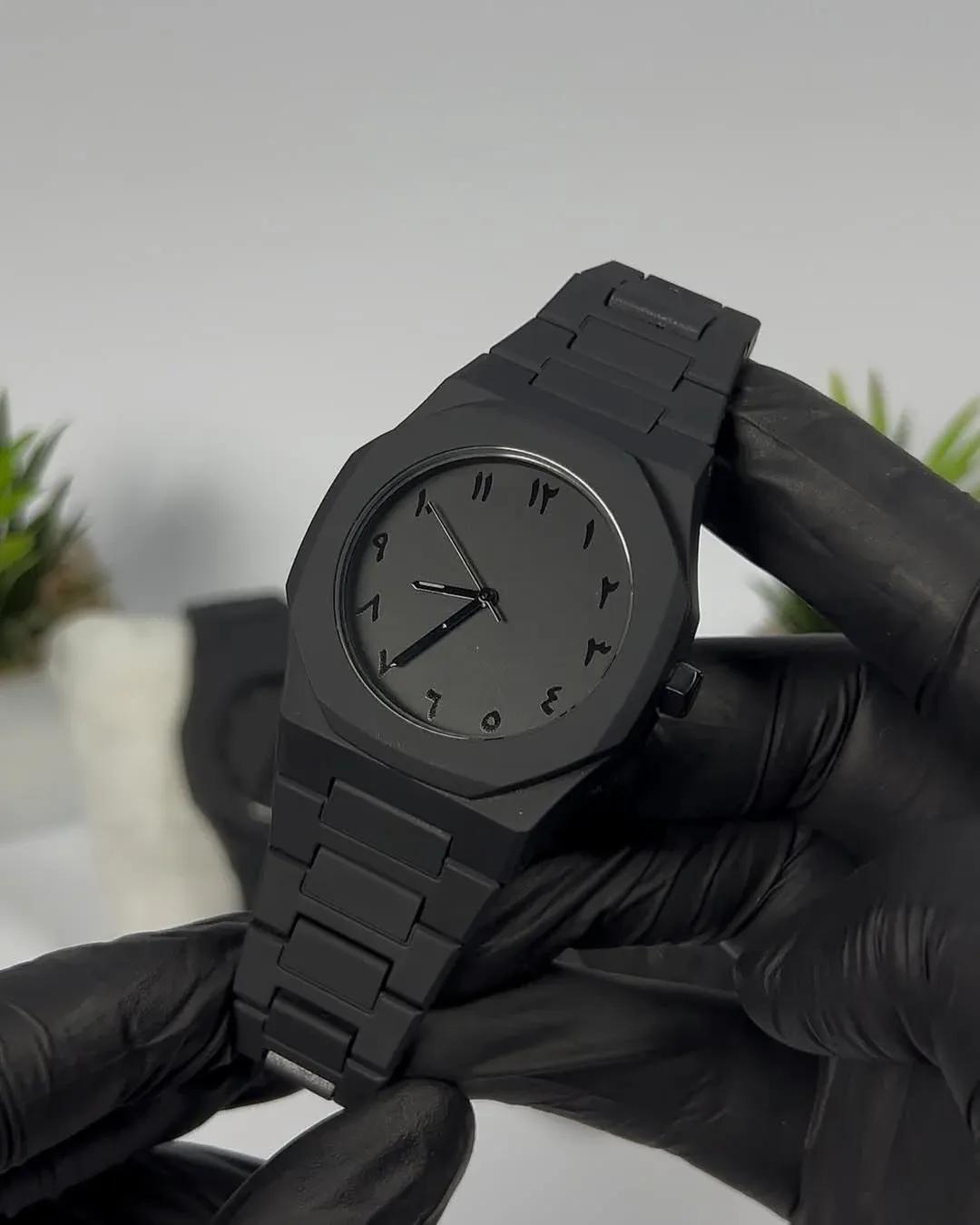 Aura  Matte Black Watch